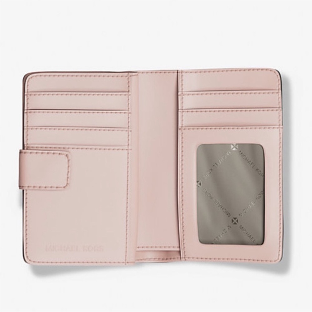 MICHAEL KORS Jet Set Travel Signature Medium Bifold Wallet Powder Blush - Picture 6 of 13